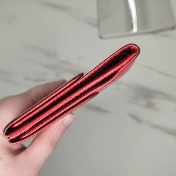 Louis Vuitton Red Epi Leather Compact Snap Wallet - Picture 4 of 10